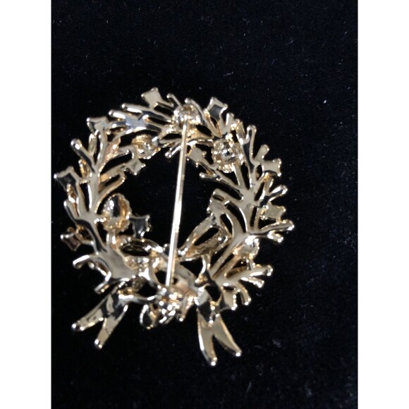 Vintage Rare Goldtone Pinecones Green & Red Rhinestone Christmas Wreath Brooch - Picture 5 of 6
